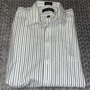 Alexander‎ Lloyd long sleeve button down shirt.  Tall Man.  Size 17 37/38.